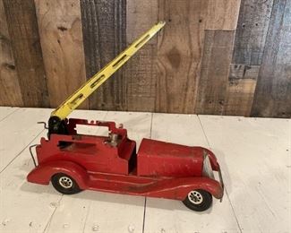 Wind Up Tin Toy Fire Truck