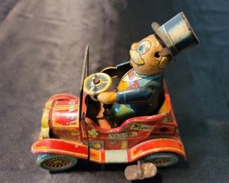 Japan Tin Litho Toy Wind Up GRANDPA’S NEW CAR