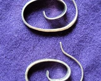 Sterling James Avery Scroll Earrings