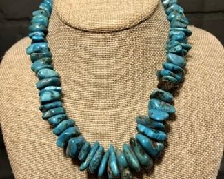 Vintage turquoise necklace. 150 grams