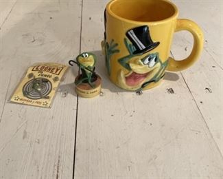 (3) Novelty Looney Toons Michigan J Frog Items