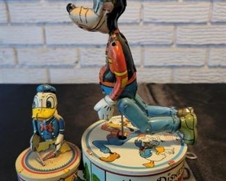 (2) Disney Tin Toys, Donal Duck and Goofy