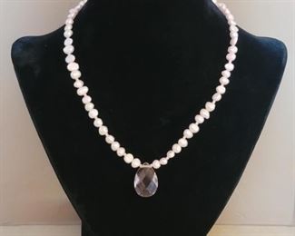 Baroque pink freshwater pearls w teardrop pink