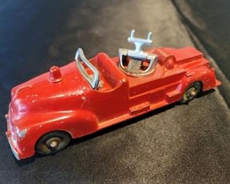 Hubley Kiddie Toy Fire Engine, as is