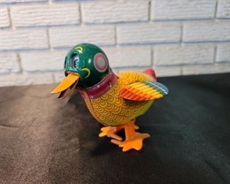 Japan Tin Toy Dilly Duck Wind Up Circa 1960’s