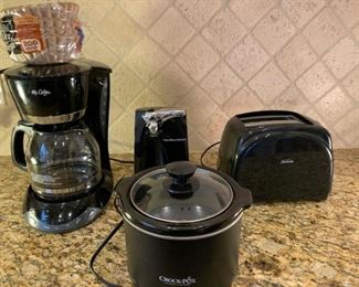 Small Appliance Lot.