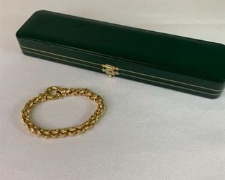 LittleRock.ctbids.com
14k gold bracelet