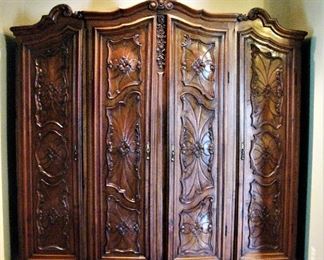 Gorgeous Ornate Wood Antique Wardrobe