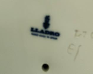 LlADRO Clown "PAYASO ACOSTADO", PORCELAIN, RECLINING CLOWN WITH BALL REF# 4618