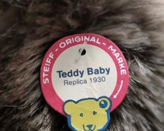 RARE - CLASSIC STEIFF Replica of 1930 " Tall Brown Mohair Jointed Teddy Bear w/tags (4.2)