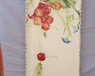 Gien Cherry decorative ceramic dish