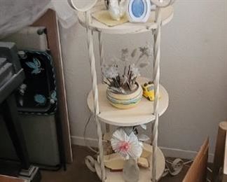 3 tier displat shelf