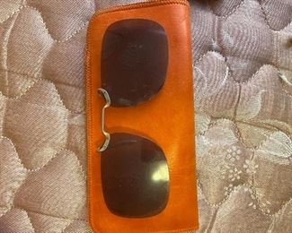 Vintage sunglasses clip on