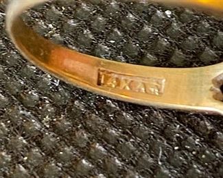 14K gold and gem ring