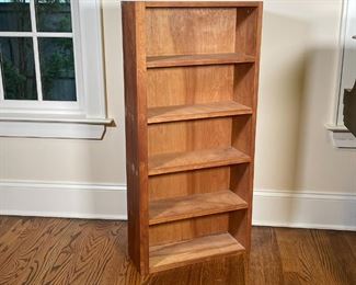 SMALL WOODEN BOOKCASE | Five shelves, of nice simple design; h. 42-1/2 x 20-1/4 x 7-1/2 in. 