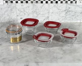 (5pc) SMALL FOOD STORAGE CONTAINERS | Four lidded Rubbermaid glass containers (largest 354 mL); lidded Foie Gras jar (dia. 4 in.) 