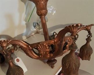 Ornate Light fixture with tulip drop design