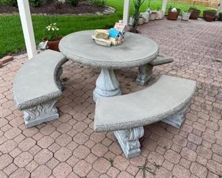 Round Concrete Patio Table & Benches
Excellent condition!
No cracks!
Table measures: 43” across x 29” tall
Each bench measures: 53” long x 16” deep x 17” tall.
Must be able to move and load yourself. You will need 3-4 strong people.