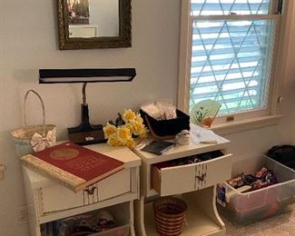 Mid Century Modern Nightstands Lacquer Finish, Wall Mirror, Desk Fluorescent Lamp, Whicker Basket, World Atlas, Silk Flowers, Assorted Makeup Purses
