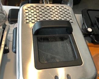 Emeril deep fryer with three dipping trays