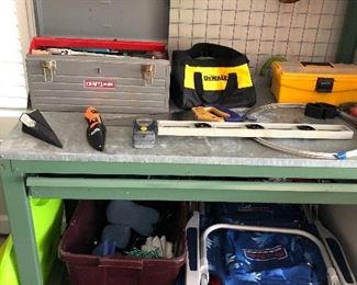Work bench and many tools