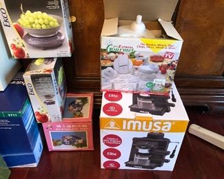 kitchen items new in box