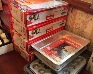 new pyrex in box / new baking pans