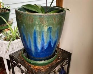 drip glaze pottery
