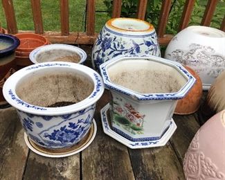 several blue & white planters / pottery