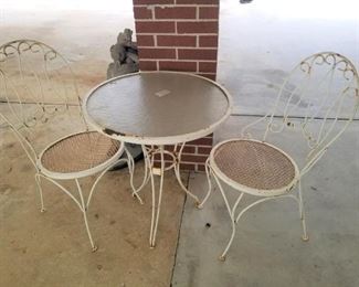 Wrought Iron Table Chairs