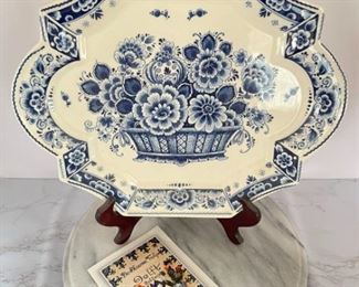 Delfts Flower Basket Motif Plate