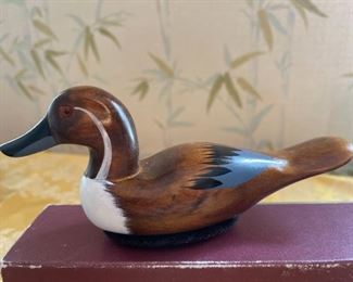 Wooden Duck Lintbrush Shoehorn