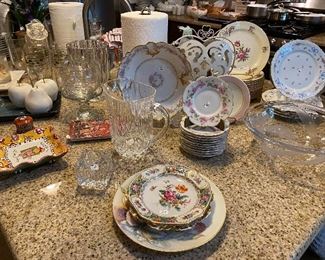 Various luncheon and dessert plates
