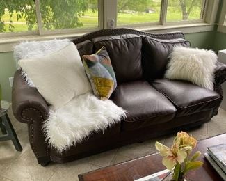 Brand new leather sofa & loveseat
