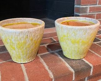 2 yellow & white planters 