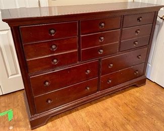 Stanley 13 drawer dresser