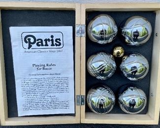 Paris bocce ball set