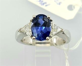 Vintage 18k Sapphire Diamond Ring
