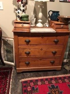 Pine Chest of Drawers