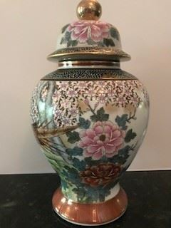 Qianlong Temple Jar