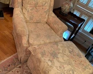 #115	Baker Club Chair w/ottoman w/loose Back Cushion Cream/Rose 	 $125.00 
