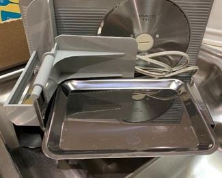 #145	chef choice meat slicer 610 with tray	 $50.00 
