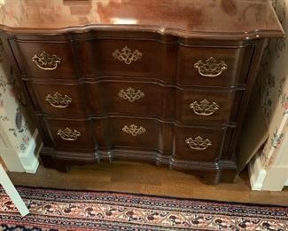 #179	Drexel 3 Drawer Chest of Drawers w/curved front 39x19x32	 $175.00 
