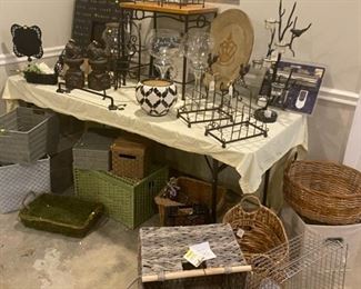 Black iron decor, and baskets.