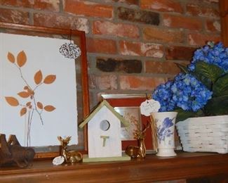 Lots of beautiful decor