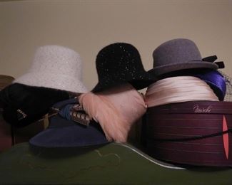 Vintage hats in excellent condition