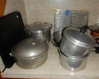 Aluminum cookware