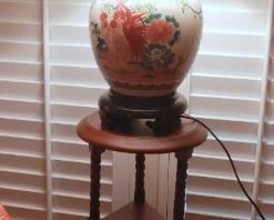 Some beautiful lamp pedestals and lamps