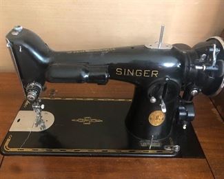 Singer sewing machine 