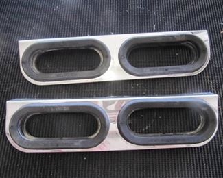 Truck Front / Rear Chrome for light with rubber grommets